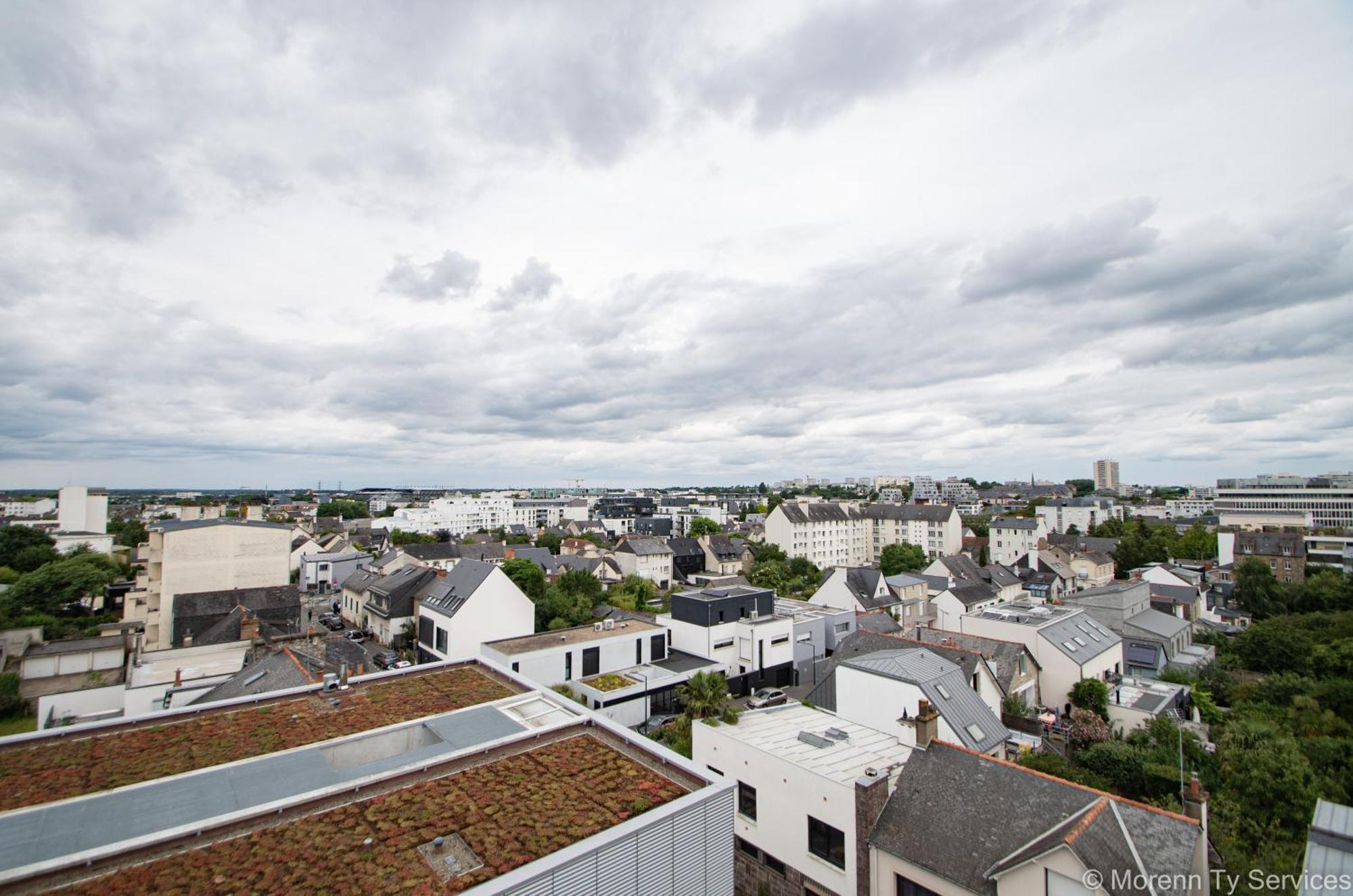 Triplex Terrasse Proche Metro - Ty Ar Mabilay Apartment Rennes Exterior photo